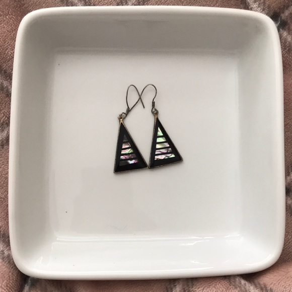 Dangly Earrings - Picture 1 of 4